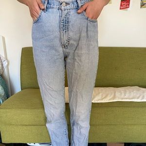 Perfect vintage Calvin Klein mom jean
